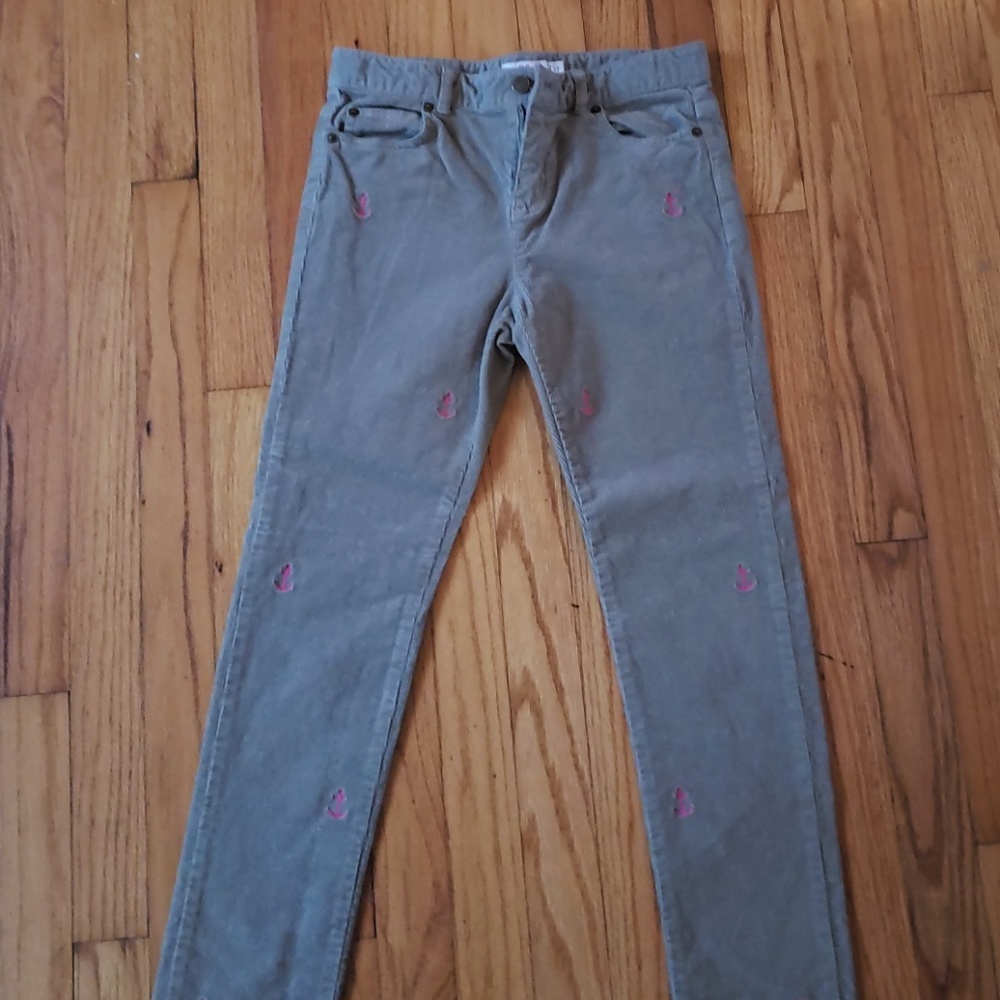 Vineyard vine corduroy pants